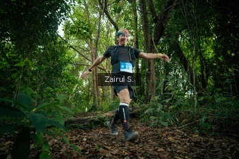 Runner Photo 1737436