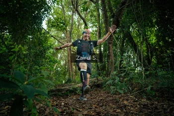 Runner Photo 1737439