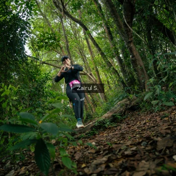 Runner Photo 1737581