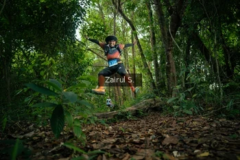Runner Photo 1737625