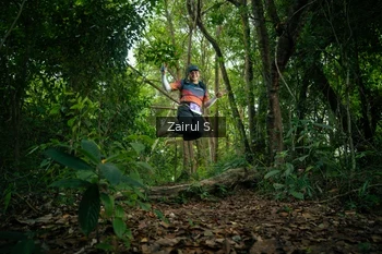 Runner Photo 1737632