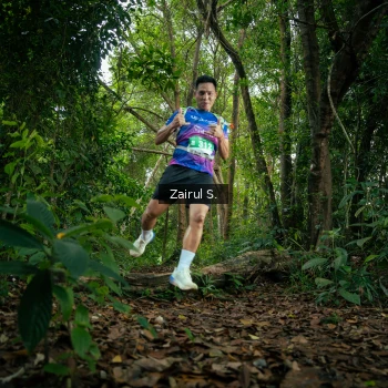 Runner Photo 1737676