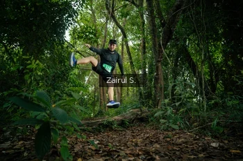 Runner Photo 1737733