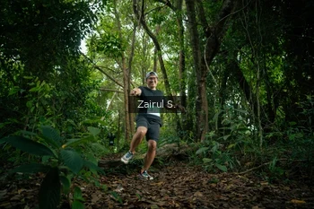 Runner Photo 1737736