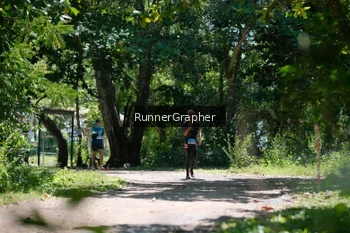 Runner Photo 1737844