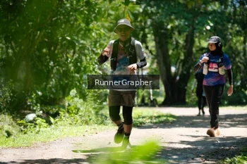 Runner Photo 1738005