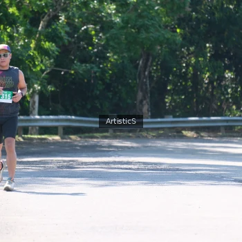Runner Photo 1738635