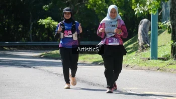 Runner Photo 1738677