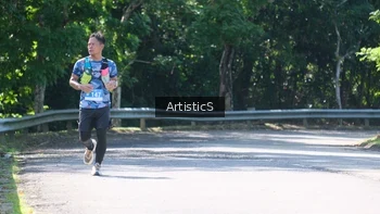 Runner Photo 1738717