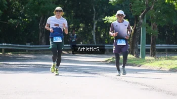 Runner Photo 1738740