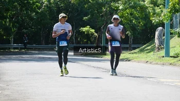 Runner Photo 1738747