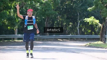 Runner Photo 1738763