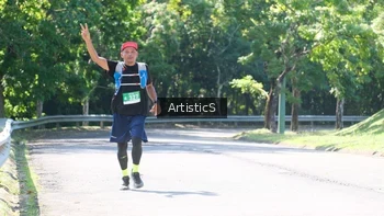 Runner Photo 1738771