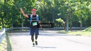 Runner Photo 1738777