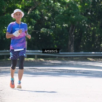 Runner Photo 1739034