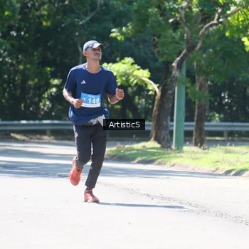 Runner Photo 1739060