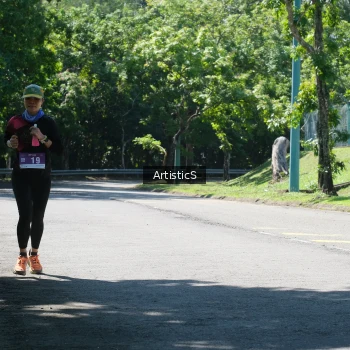 Runner Photo 1739099