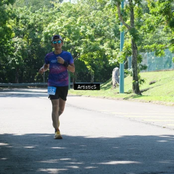 Runner Photo 1739282