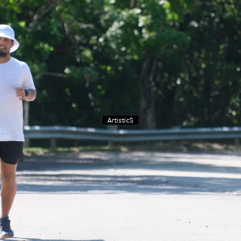 Runner Photo 1739433