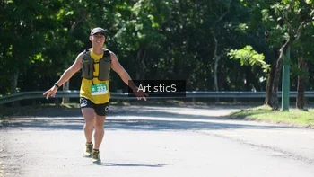 Runner Photo 1739520