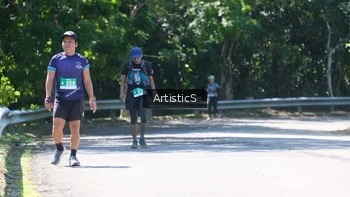 Runner Photo 1739558