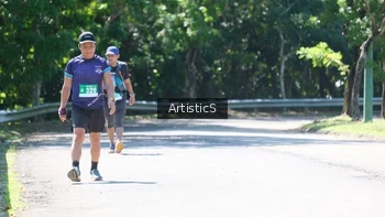 Runner Photo 1739563