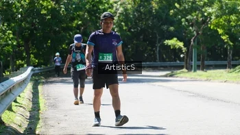 Runner Photo 1739570