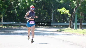 Runner Photo 1739611