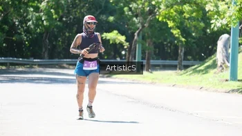 Runner Photo 1739617