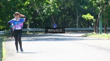 Runner Photo 1739642