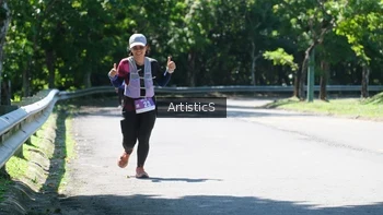 Runner Photo 1739656