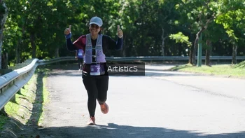 Runner Photo 1739660