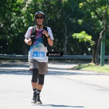 Runner Photo 1739686