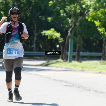 Runner Photo 1739687