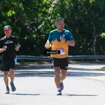 Runner Photo 1739781
