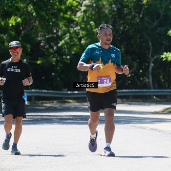 Runner Photo 1739782
