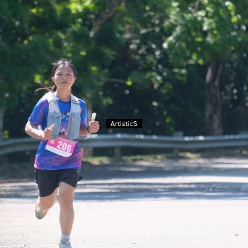 Runner Photo 1739807