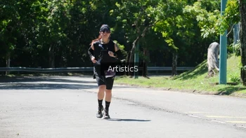 Runner Photo 1740280