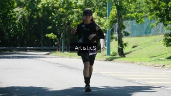 Runner Photo 1740288
