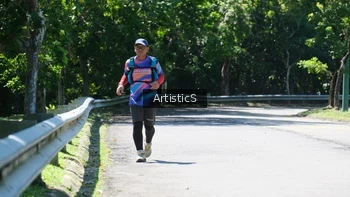 Runner Photo 1740323