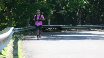 Runner Photo 1740344