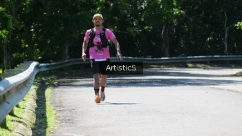 Runner Photo 1740356