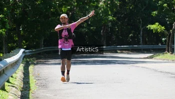 Runner Photo 1740369
