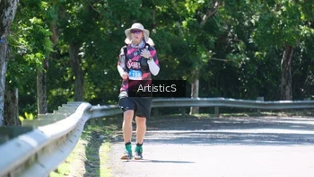 Runner Photo 1740387