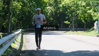 Runner Photo 1740457