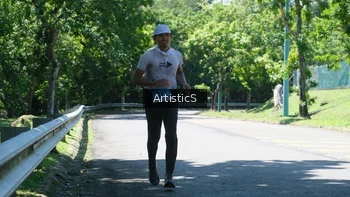 Runner Photo 1740461