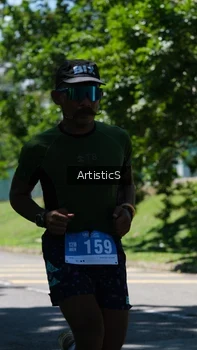 Runner Photo 1740486