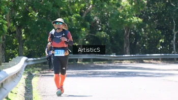 Runner Photo 1740530