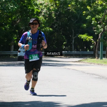 Runner Photo 1740637