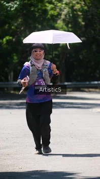 Runner Photo 1740819